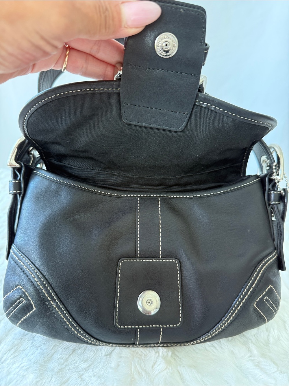 Coach Vintage Y2K Soho Black Leather Shoulder Bag - Picture 10 of 17